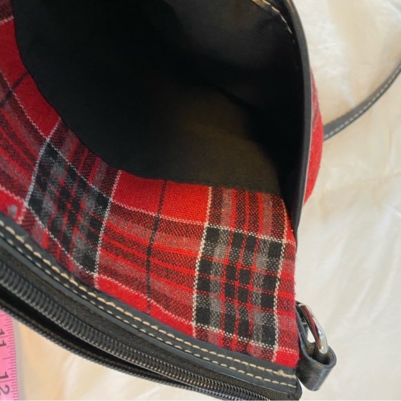 5/$25 - Tartan Plaid Crossbody handbag - Picture 10 of 11